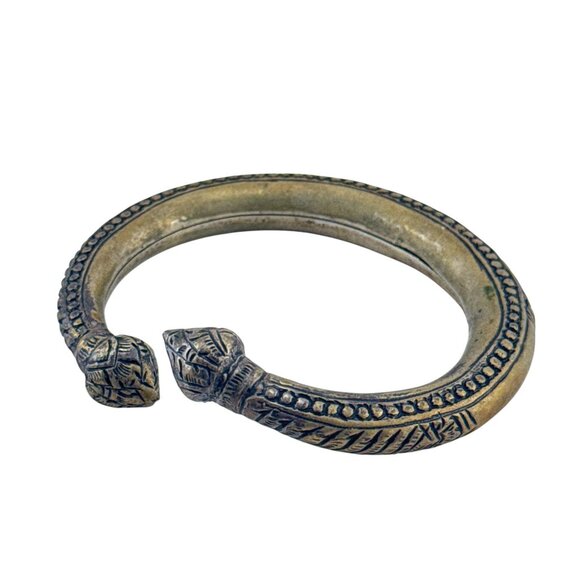 Vintage Tribal Brass Torque Bangle Cuff Bracelet with Engraved Details - Picture 3 of 6